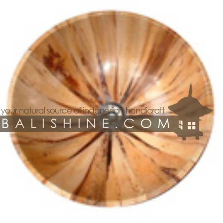Balishine: Your natural source of indonesian handicraft presents in its Home Decor collection the Banana Leaf Resin Sink :11DIV129:This sink is produced in Indonesia made from resin with natural banana leaf   