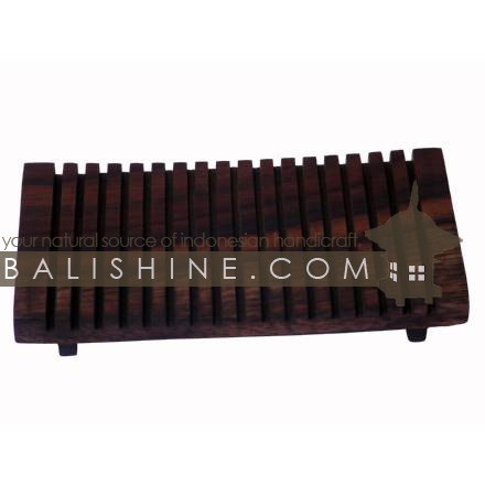 Balishine: Your natural source of indonesian handicraft presents in its Home Decor collection the Square Soap Holder:11KAL233:This square soap holder is produced in Bali made from sonokeling wood a type of hard forest wood.   