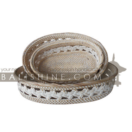 Balishine: Your natural source of indonesian handicraft presents in its Home Decor collection the Basket:12RAS367451:This set of 3 basket is produced in Indonesia and made from rottan. It is an handicraft made in Lombok island.  