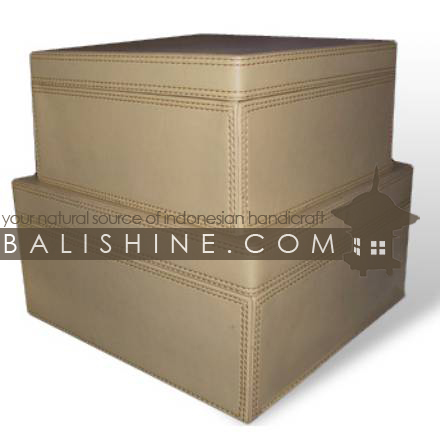 Balishine: Your natural source of indonesian handicraft presents in its Home Decor collection the Rectangular Box Set Of 3:12JAS42784:This set of 3 rectangulars boxes is produced in Indonesia made from vinyl.  Cream color