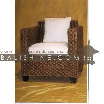 Balishine: Your natural source of indonesian handicraft presents in its Home Decor collection the Chair:114SRI444075:This chair is produced in indonesia, made from banana and teak wood. This price is without cushion.  Several materials are available : seagrass, banana leaf or rotan