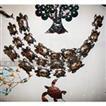 balishine This wall frame is produced in Indonesia made from iron base with wooden albasia turtle.