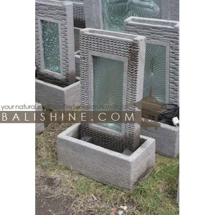 Balishine: Your natural source of indonesian handicraft presents in its Outdoor collection the Water Fountain:218KBG6247:This water fountain is produced in Indonesia, made from ciment and glass.  Sold with pump