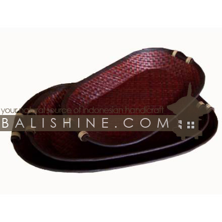 Balishine: Your natural source of indonesian handicraft presents in its Tableware collection the Tray Set Of 3:625JAS3392:This set of 3 oval trays is produced in Bali made from seagrass and bamboo.  RED AND BLACK