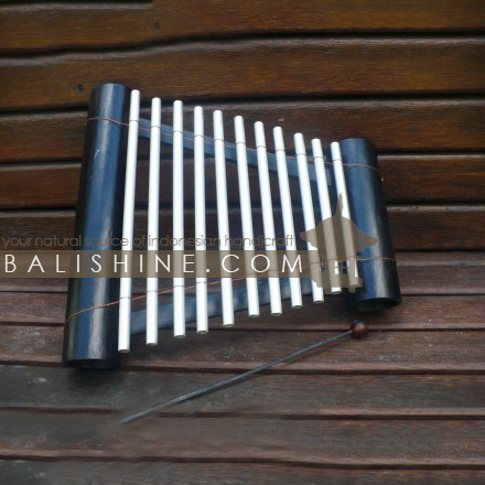 Balishine: Your natural source of indonesian handicraft presents in its Various collection the Xylophone:412SLM606058:This xylophone is produced in Indonesia and made from bambou and stainless.   Same as picture